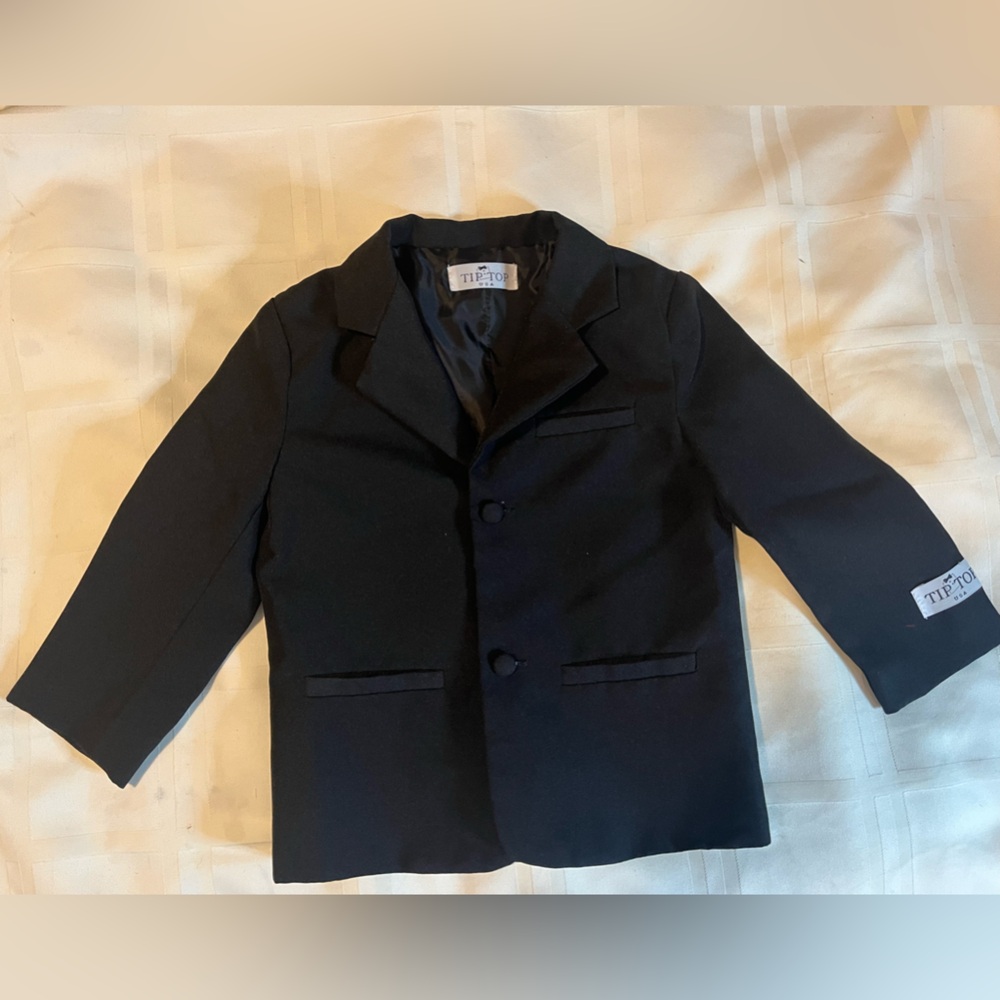 Child’s Tip Top dress coat